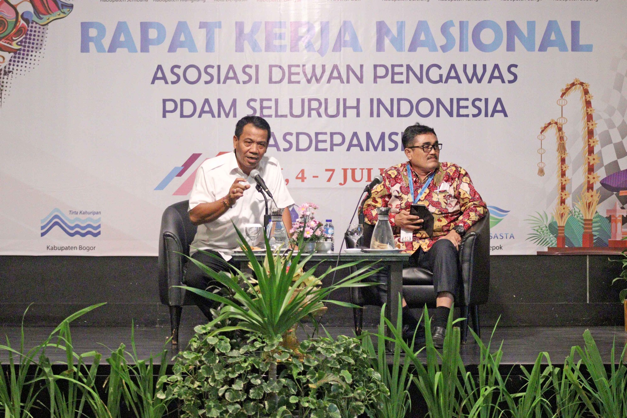 Penjabat Bupati Buleleng Ketut Lihadnyana Menjadi Narasumber pada Rakernas ASDEPAMSI 2023