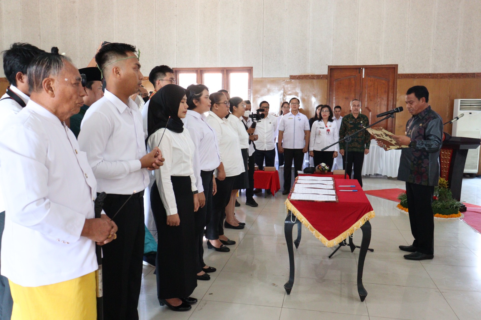 PJ Bupati Buleleng Inginkan PPPK Tenaga Kesehatan Bekerja Profesional